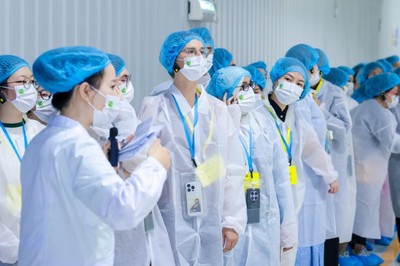 中外女性齊聚自由點(diǎn),見證&ldquo;中國(guó)制造&rdquo;的實(shí)力與溫度